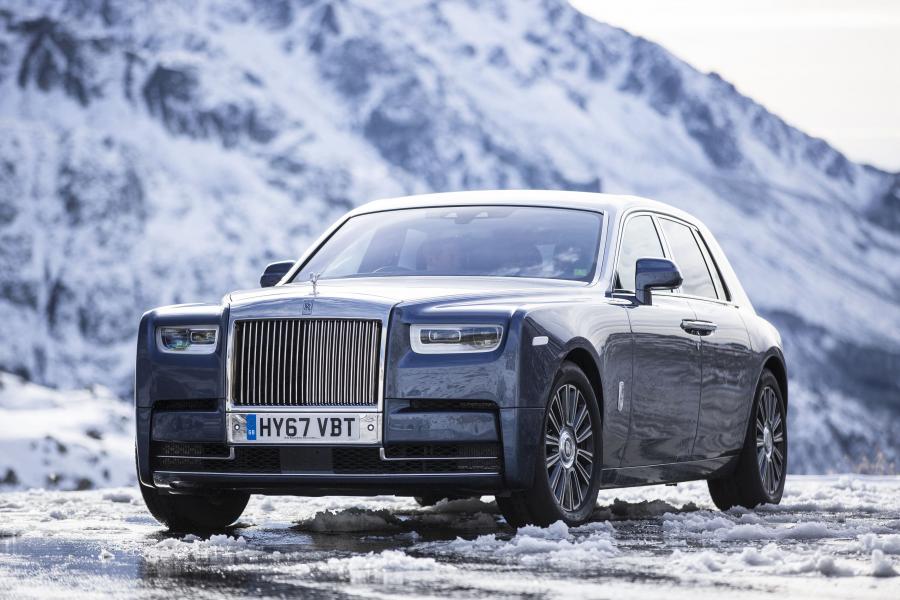  Rolls-Royce Phantom 2017 года  (UK) (фото 7 из 7)